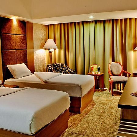 Hotel Treva International Dżakarta Zewnętrze zdjęcie