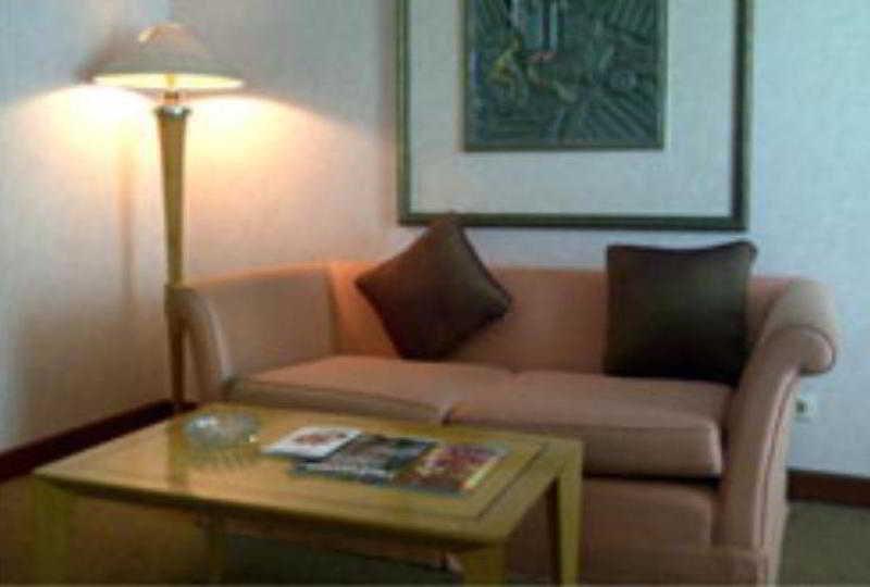 Hotel Treva International Dżakarta Zewnętrze zdjęcie