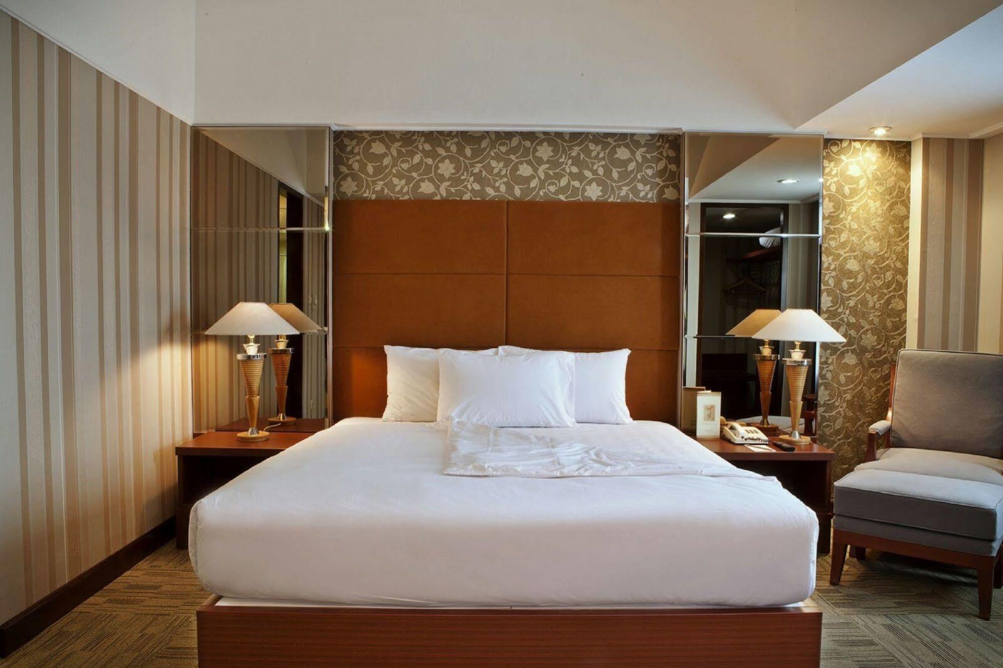 Hotel Treva International Dżakarta Zewnętrze zdjęcie